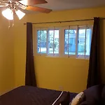 Bahama Breeze Apartments